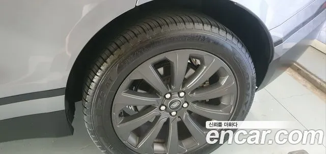 Land Rover Range Rover Velar — Фото автомобиля 6