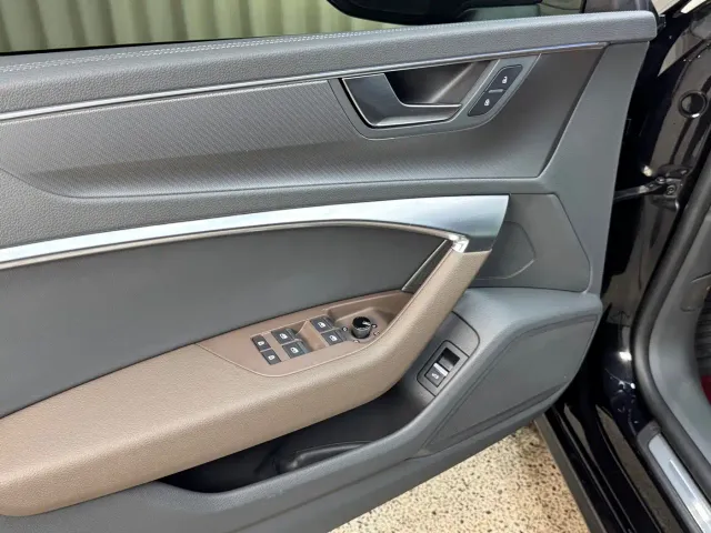 Audi A7L — Фото автомобиля 22