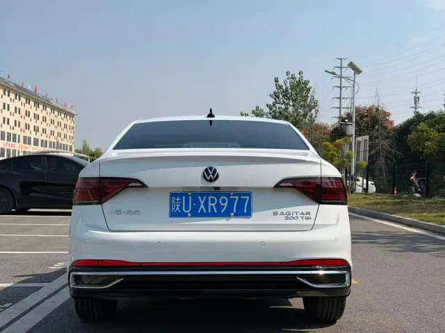 Volkswagen Sagitar — Фото автомобиля 14