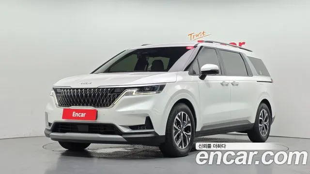 Фотография автомобиля — Kia Carnival Generation 4
