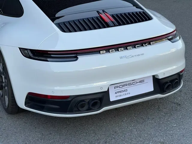Porsche 911 — Фото автомобиля 6