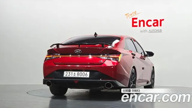 Hyundai AVANTE — Фото автомобиля 4
