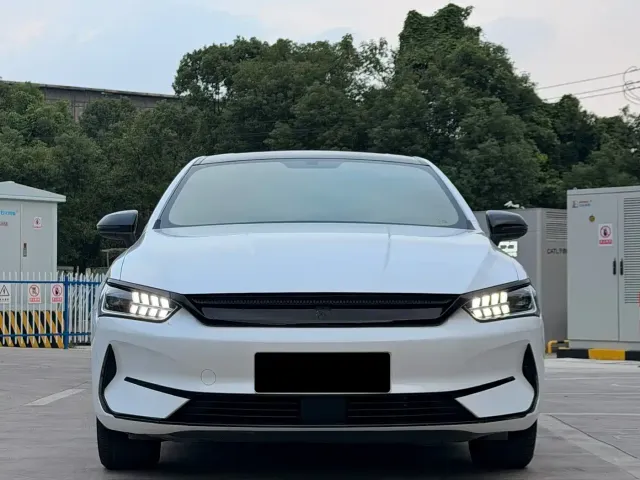 BYD Qin PLUS — Фото автомобиля 2