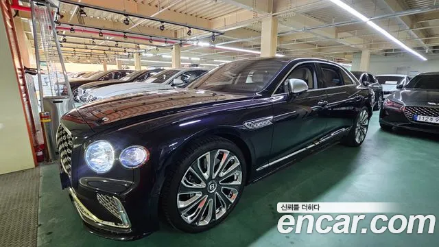 Фотография автомобиля — Bentley Flying Spur