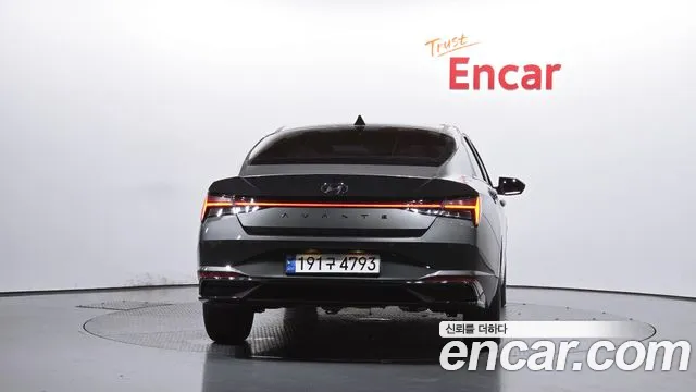 Hyundai AVANTE Avante (CN7) — Фото автомобиля 4