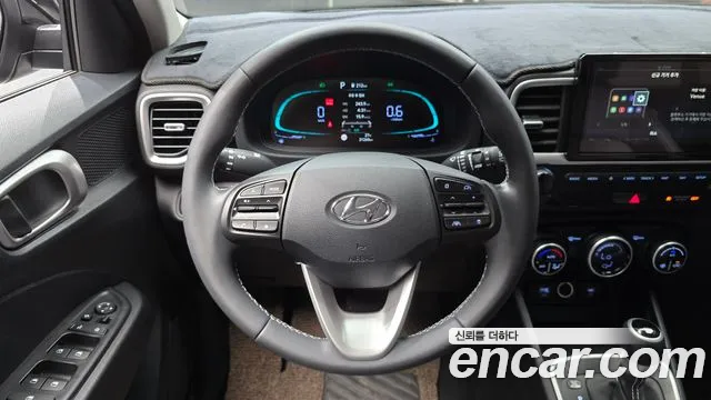 Hyundai Venue — Фото автомобиля 13
