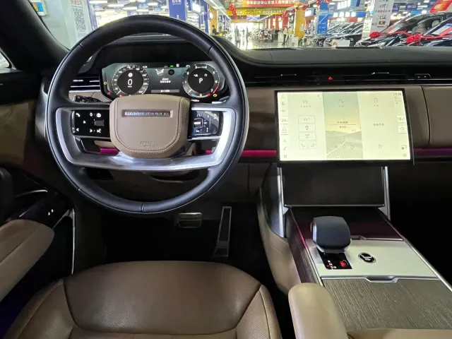 Land Rover Range Rover — Фото автомобиля 3