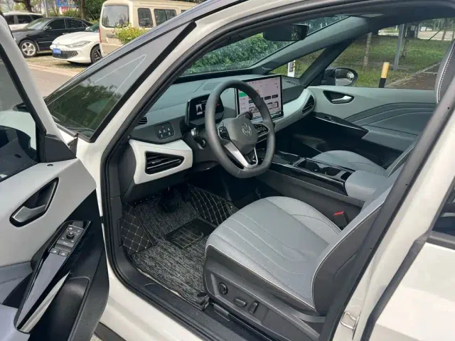 Volkswagen ID.3 — Фото автомобиля 10