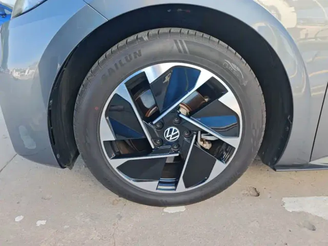 Volkswagen ID.3 — Фото автомобиля 22