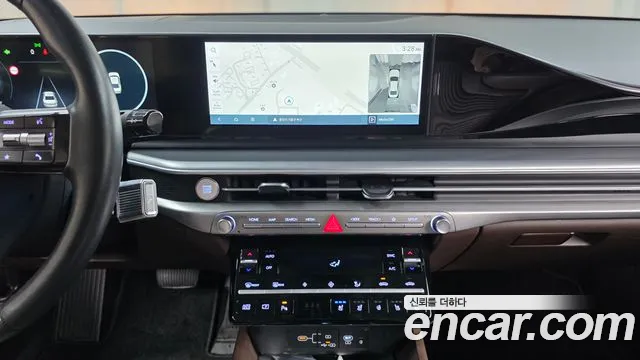 Hyundai Grandeur GN7 — Фото автомобиля 19
