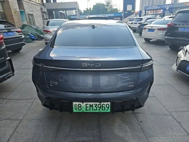 BYD Seal — Фото автомобиля 6