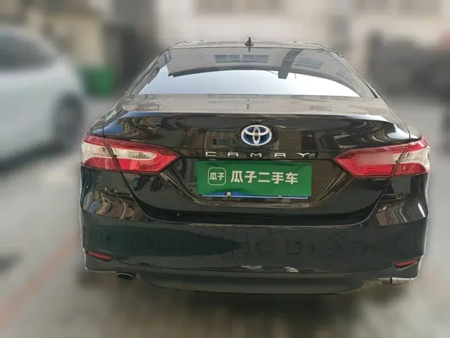 Toyota Camry — Фото автомобиля 3