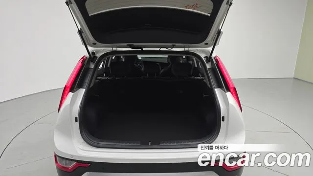 Kia Niro The All New Niro — Фото автомобиля 20