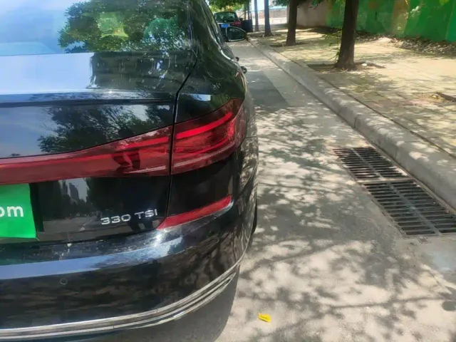 Volkswagen Passat — Фото автомобиля 7