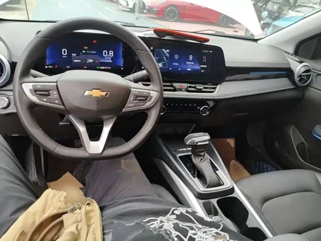 Chevrolet Monza — Фото автомобиля 9