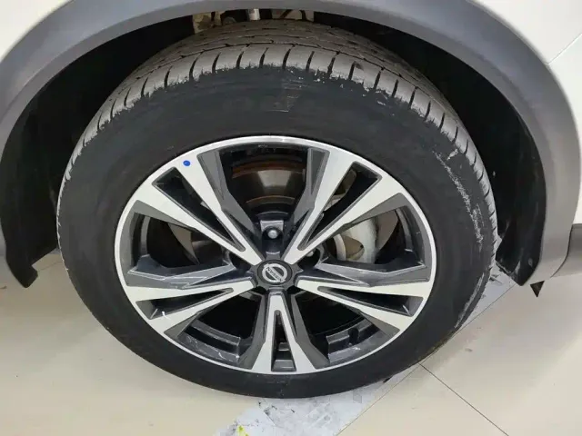 Nissan Qashqai — Фото автомобиля 6