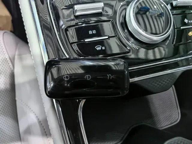 Geely Galaxy Stellar 6 — Фото автомобиля 8