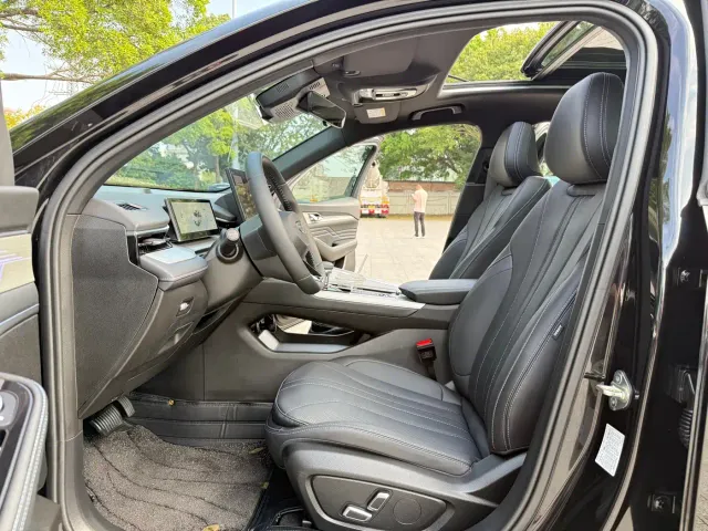 Geely Xingrui — Фото автомобиля 4