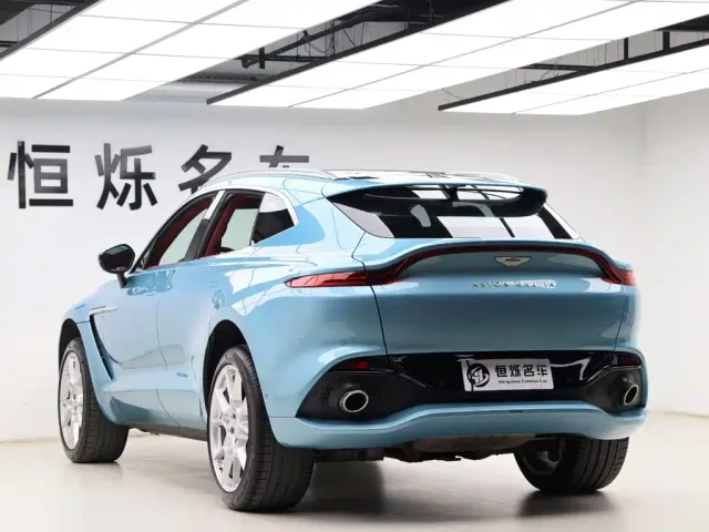 Aston Martin DBX — Фото автомобиля 25