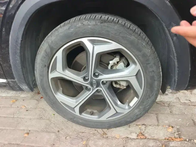Geely Xingyue L — Фото автомобиля 6