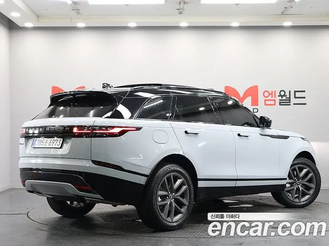 Land Rover Range Rover Velar Range Rover Velar 2.0 P250 Dynamic SE — Фото автомобиля 3