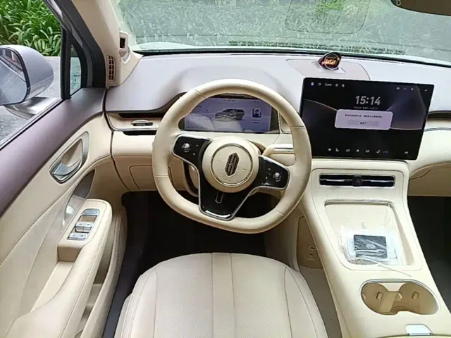 Shangjie SUV — Фото автомобиля 10
