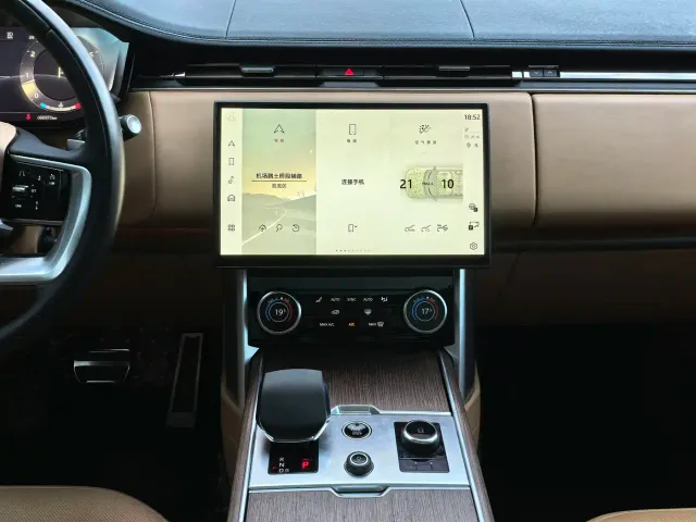 Land Rover Range Rover — Фото автомобиля 4