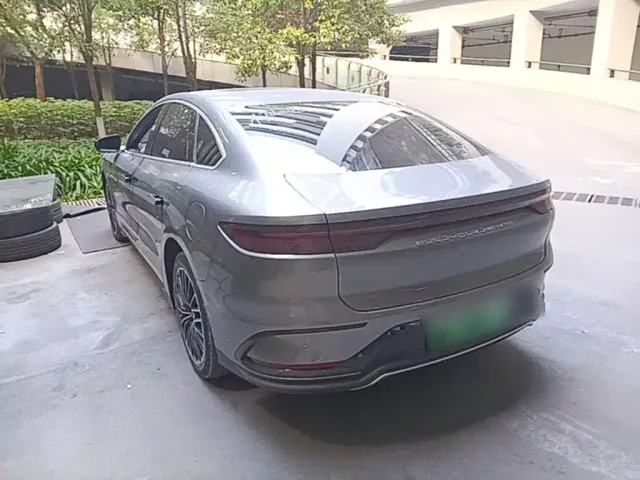BYD Han — Фото автомобиля 4