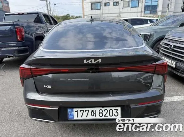 Kia K5 — Фото автомобиля 2