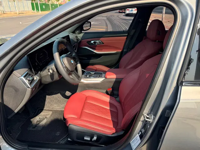 BMW 3 Series — Фото автомобиля 10