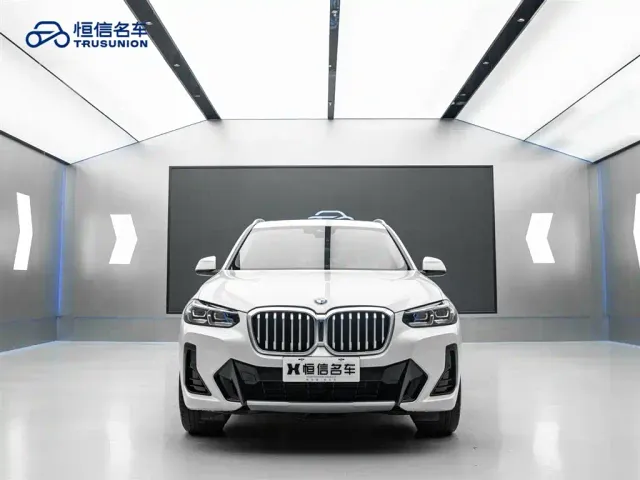 BMW X3 — Фото автомобиля 3