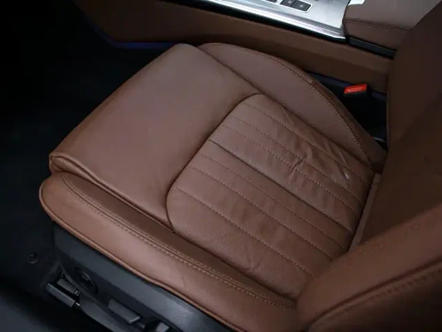 Audi A6L — Фото автомобиля 14