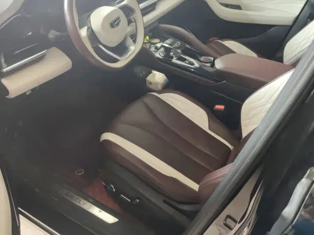 Geely Xingyue L — Фото автомобиля 9