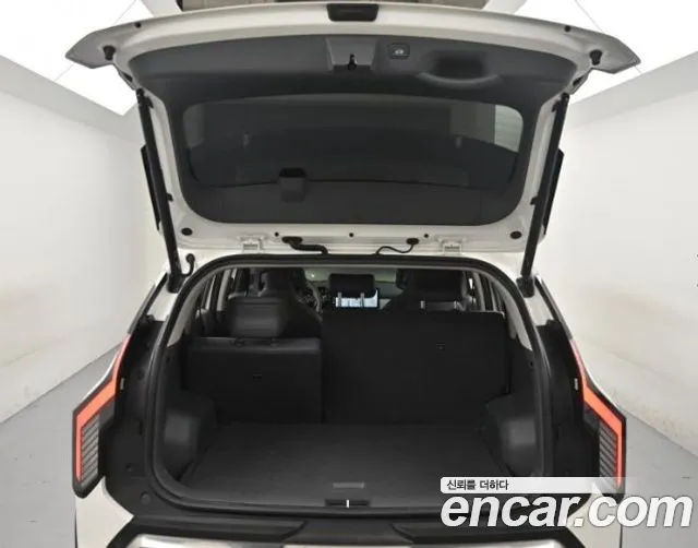 Kia EV3 — Фото автомобиля 19