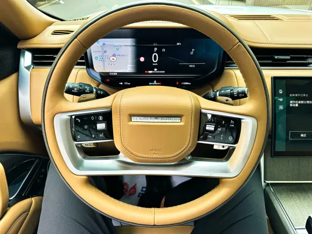 Land Rover Range Rover — Фото автомобиля 9