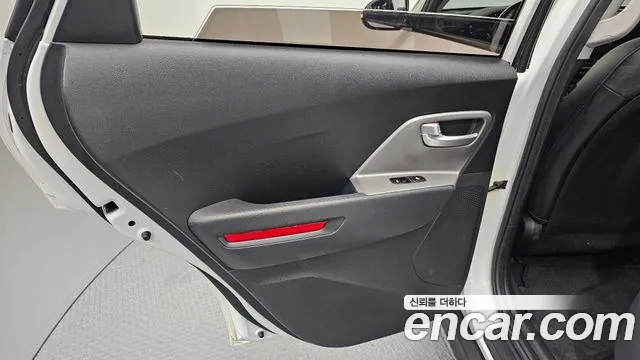 Kia Niro Niro Plus Earth — Фото автомобиля 25