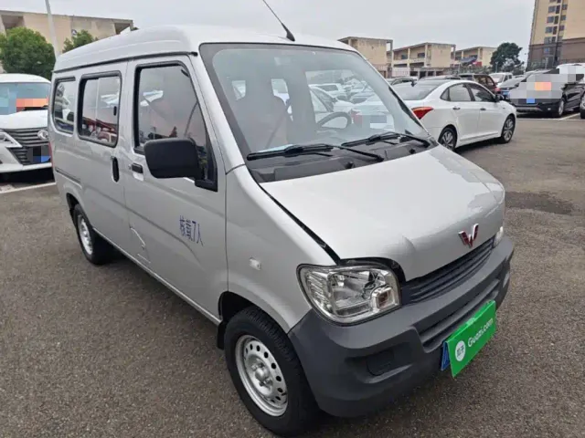 Wuling Zhiguang — Фото автомобиля 3