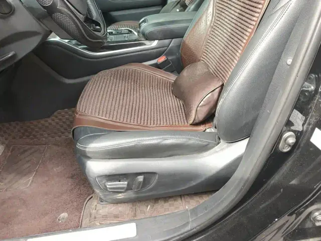 Toyota Crown Kluger — Фото автомобиля 9