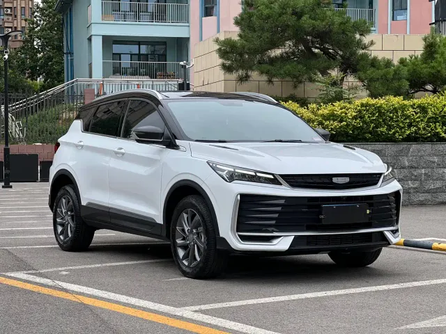 Geely Binyue — Фото автомобиля 3