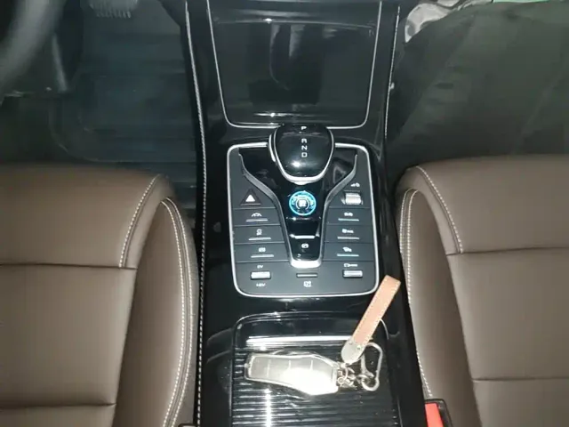 BYD Song MAX — Фото автомобиля 13