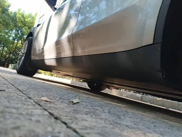 Tesla Model Y — Фото автомобиля 21