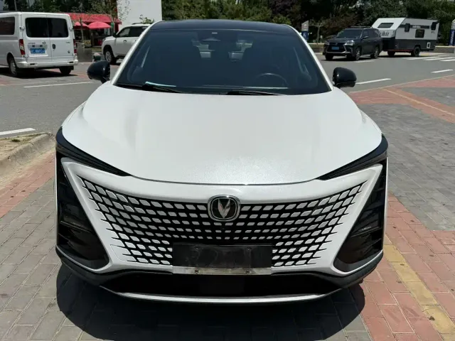 Changan UNI-T — Фото автомобиля 2