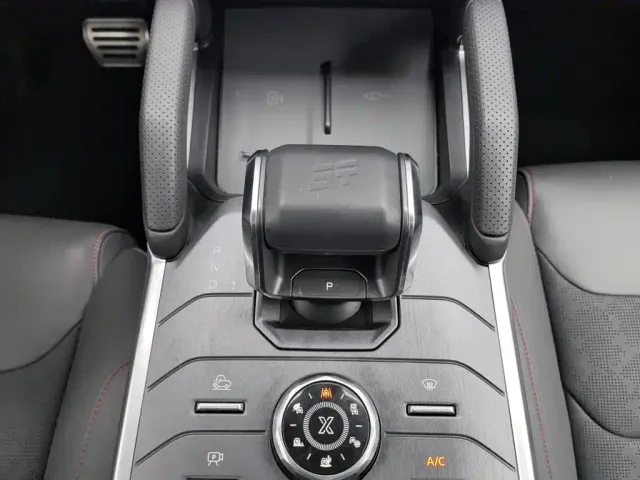 Jetour T2 — Фото автомобиля 13