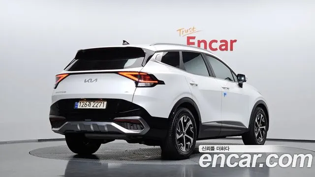 Фотография автомобиля — Kia Sportage Generation 5