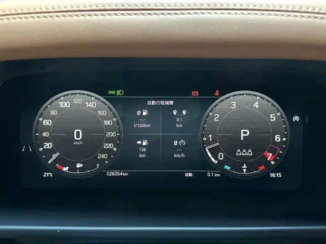 Land Rover Defender — Фото автомобиля 13