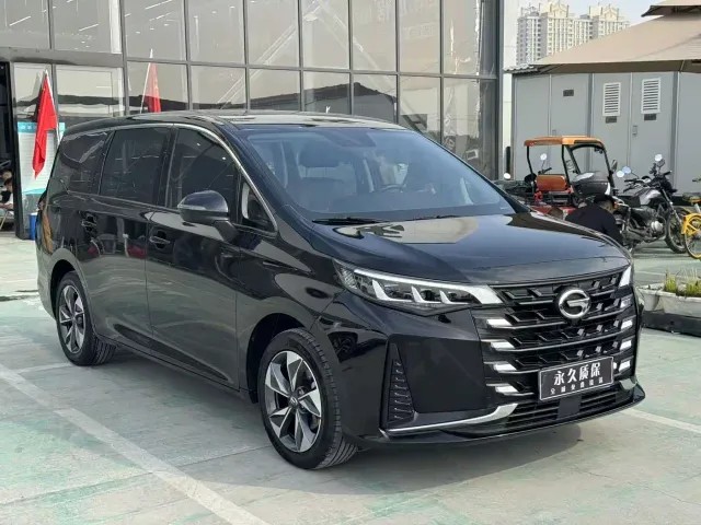 GAC Trumpchi M6 — Фото автомобиля 2