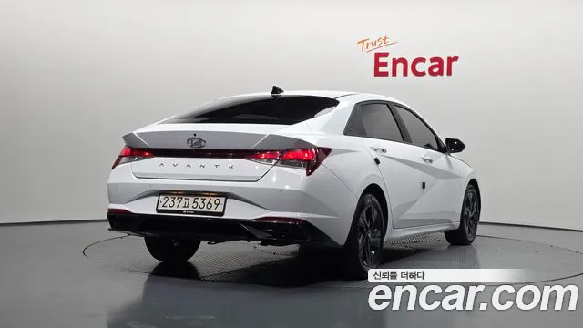 Hyundai AVANTE Avante (CN7) — Фото автомобиля 2