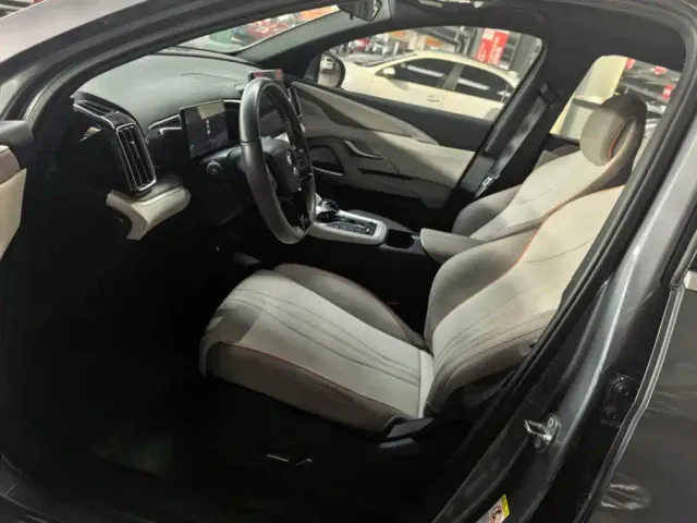 BYD Song Pro — Фото автомобиля 9