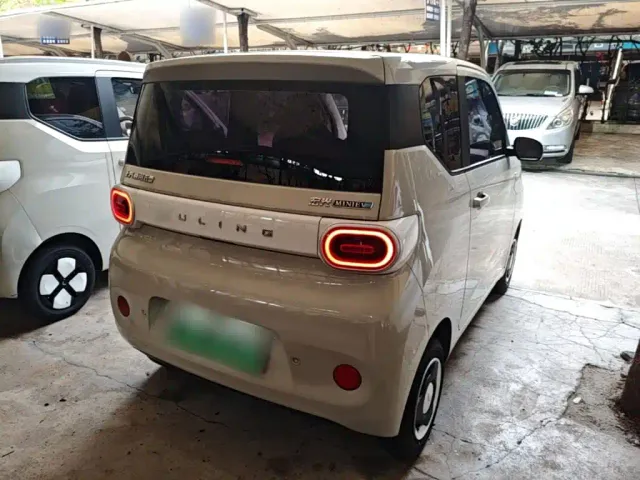Wuling Hongguang Mini EV — Фото автомобиля 6