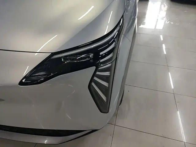 GAC Aion Y — Фото автомобиля 17
